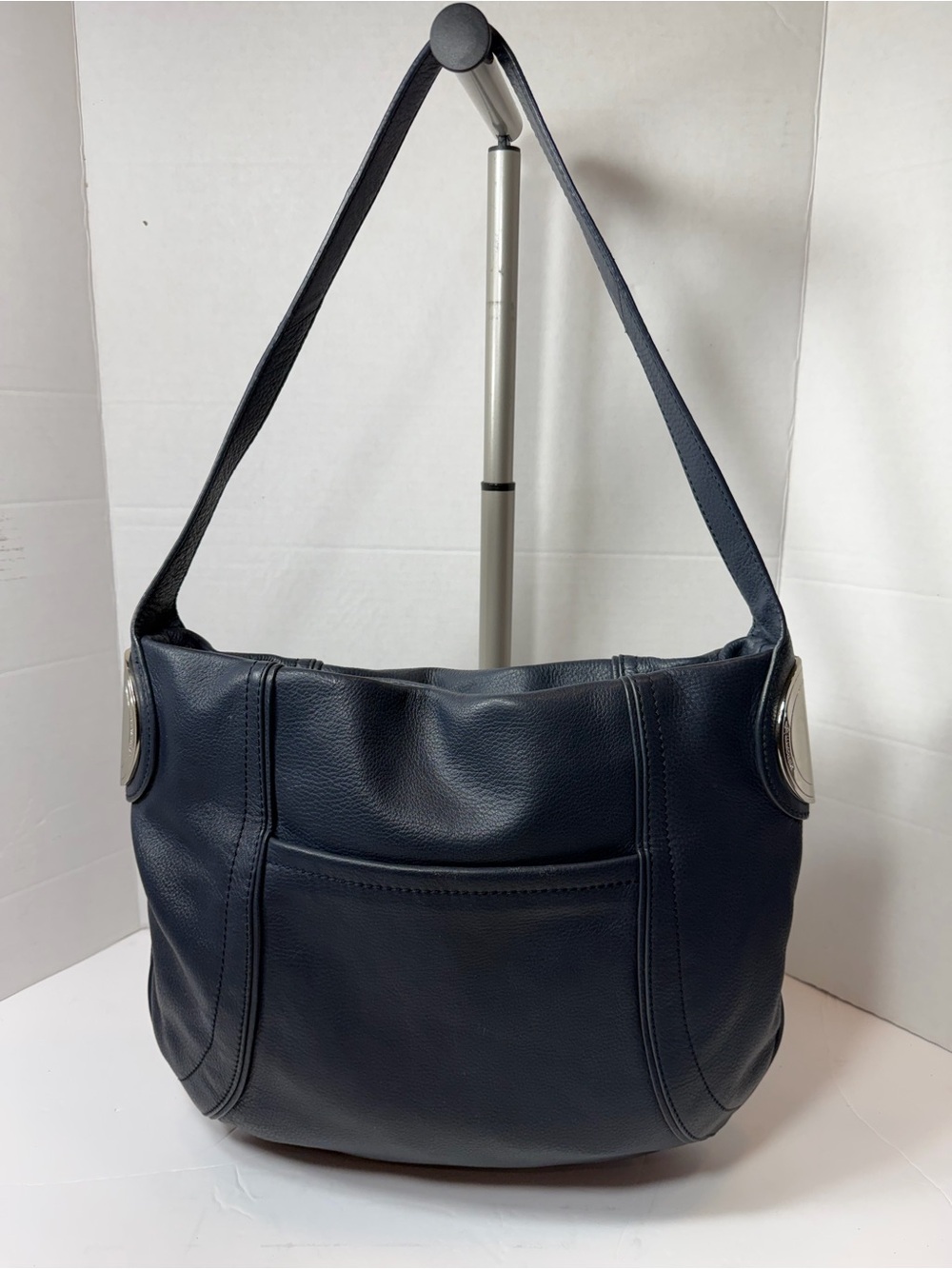 B.Makovsky Women's Navy Leather Shoulder Bag  excellent condition